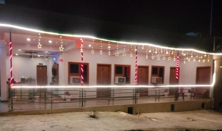 Hotel Studioz Sahastradhara Dehradun Exterior photo